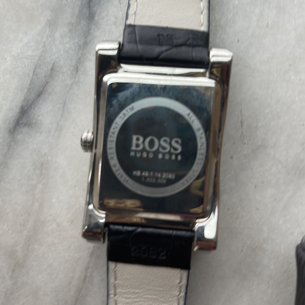 HUGO BOSS watch - Picture 5 of 9